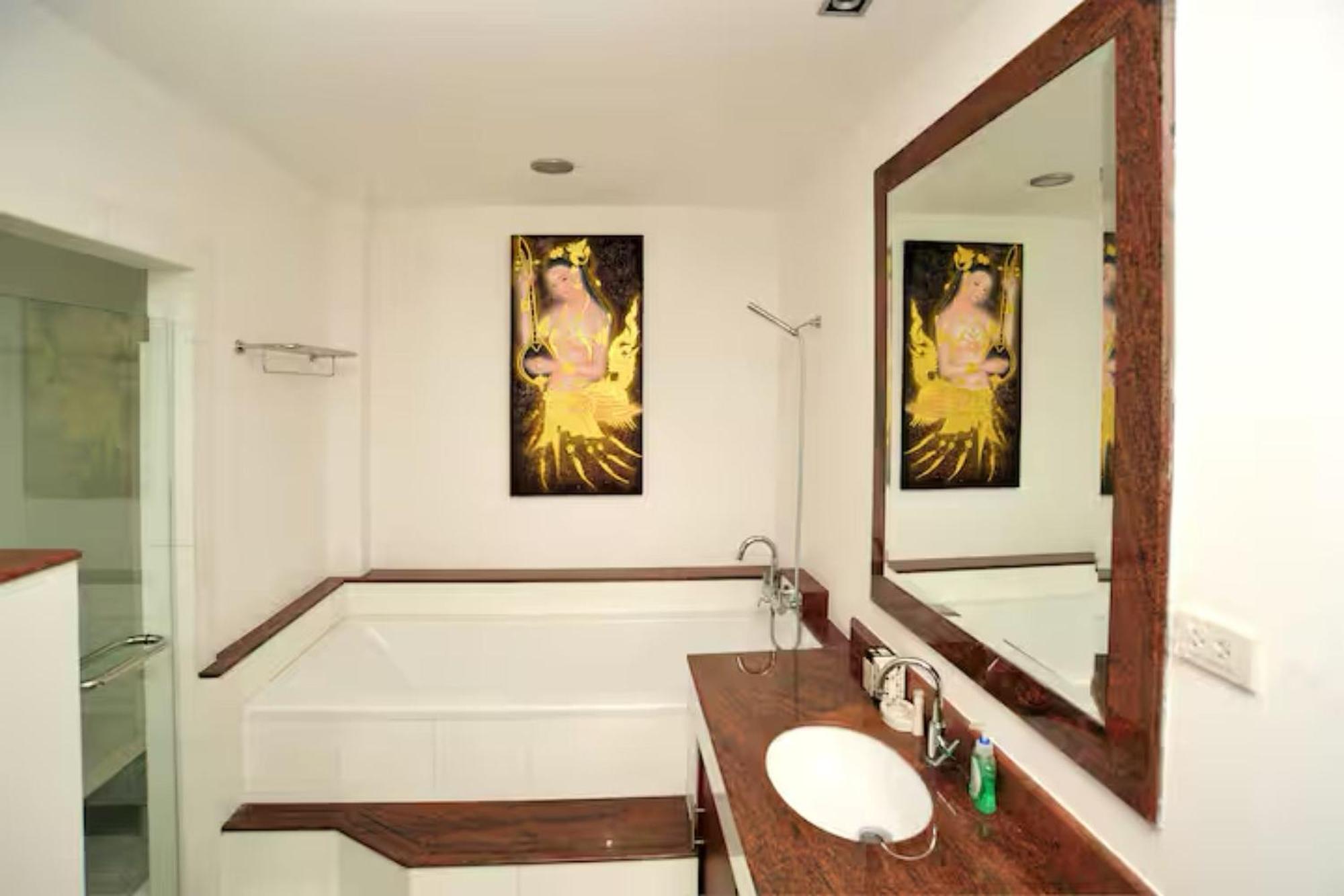 Thai Heritage Villa Melitta Bangrak Bohput, Beach, Pool, Seaviews, 6-Suite, Full Villa, Luxury, Aaa Location Koh Samui Eksteriør billede