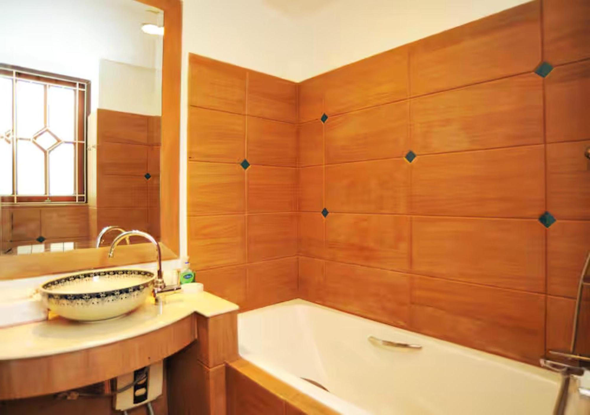 Thai Heritage Villa Melitta Bangrak Bohput, Beach, Pool, Seaviews, 6-Suite, Full Villa, Luxury, Aaa Location Koh Samui Eksteriør billede